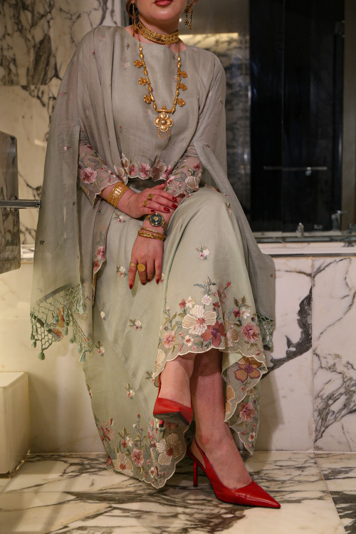 جُلنار- Pastel Firoz