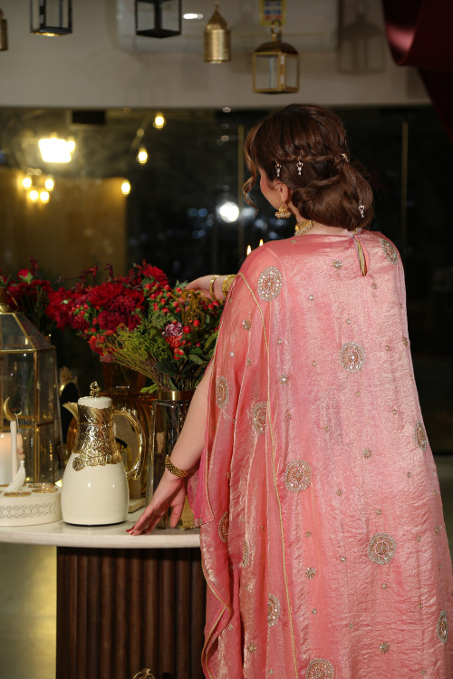 الهنوف ( ميتاليك بينك )