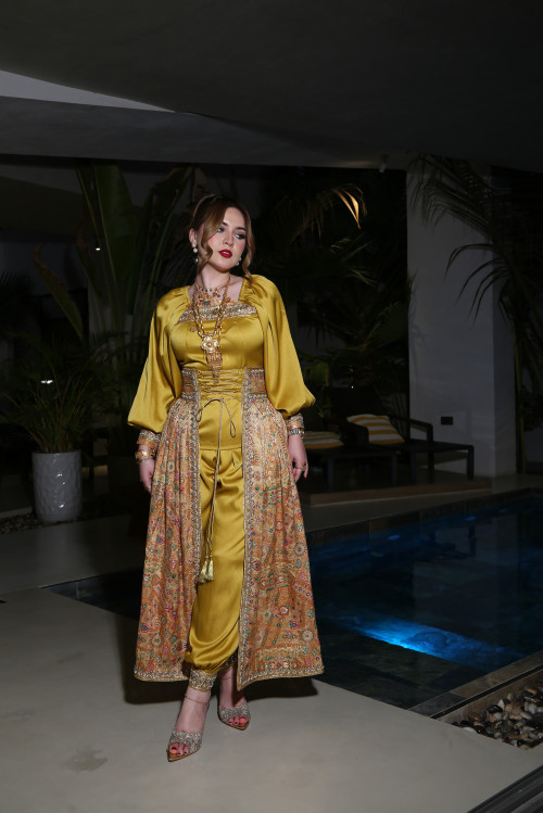 ياسمينة (Golden Yellow )