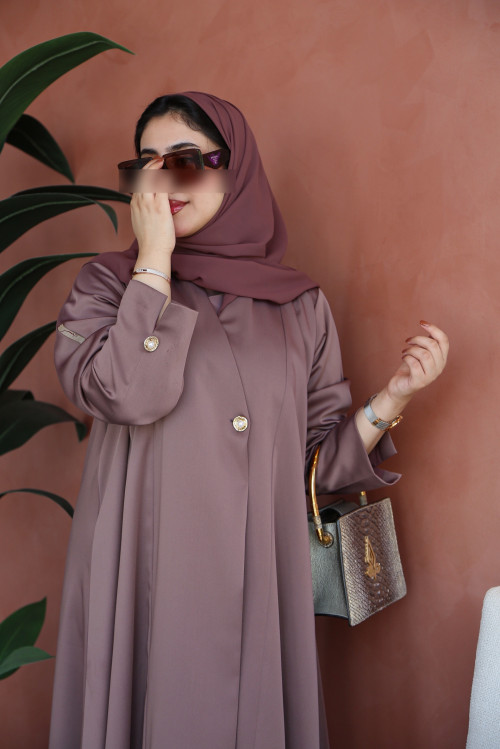 Classic abaya