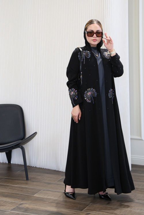 عباية داليا - أسود