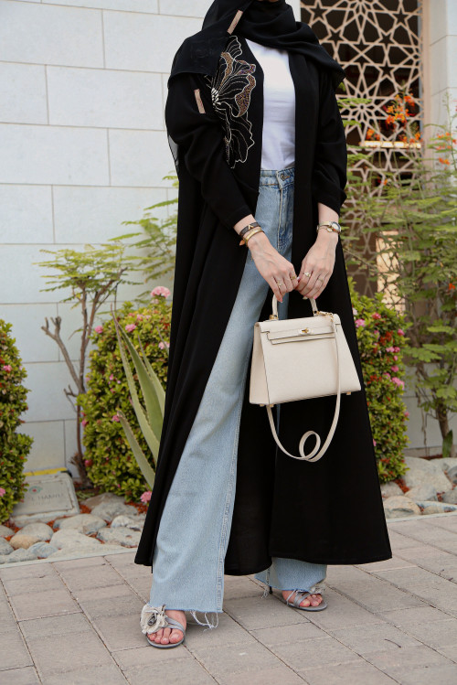 Embroidered rose abaya