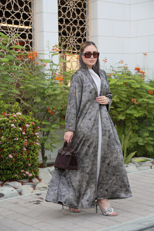 Floral printed abaya (Smoky Sands)