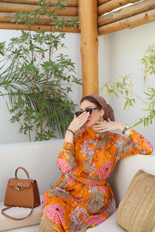 Luxurious orange blossom set