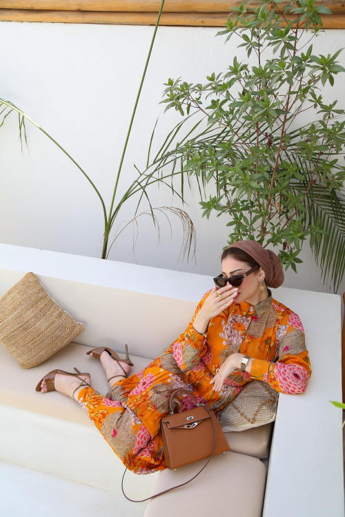 Luxurious orange blossom set