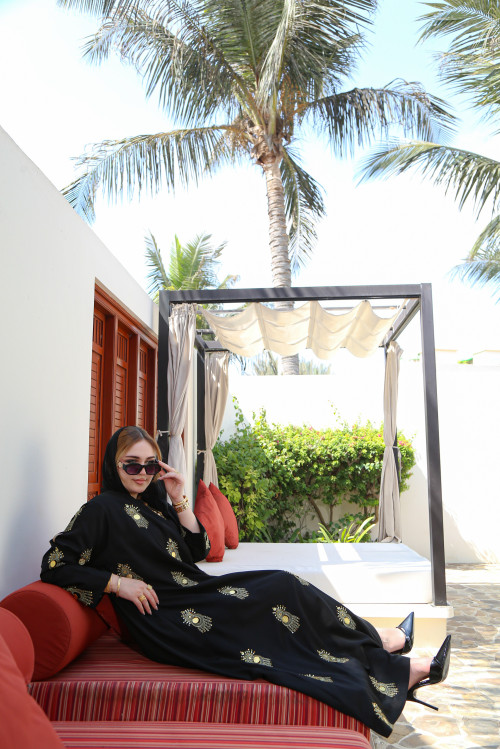 عباية اليوم الوطني (الذهب)