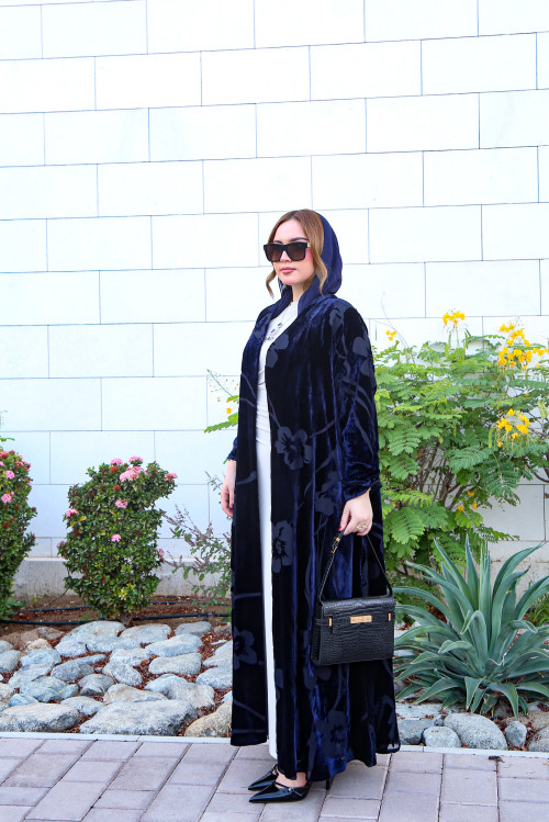 عباية  مخملية- Navy Blue
