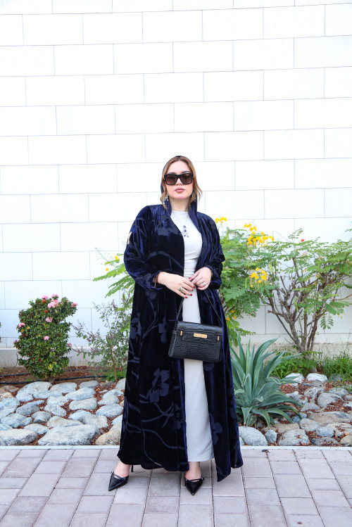 عباية  مخملية- Navy Blue
