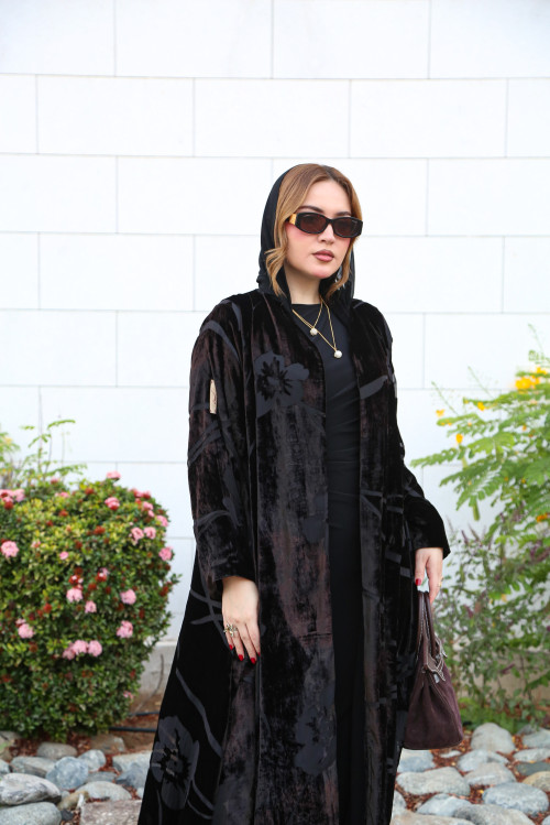 عباية  مخملية- Deep Brown