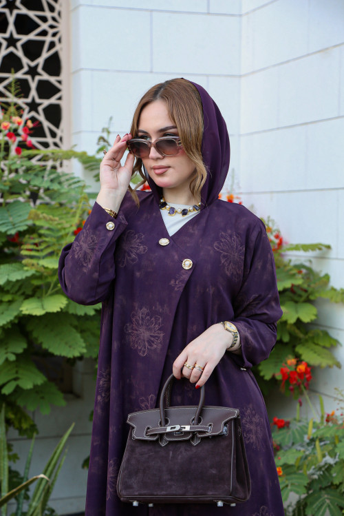 عباية بنفسجية بالزهور