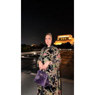 عباية  مخمليه - Luxury Vibes