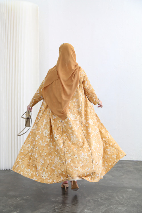 White floral abaya - caramel