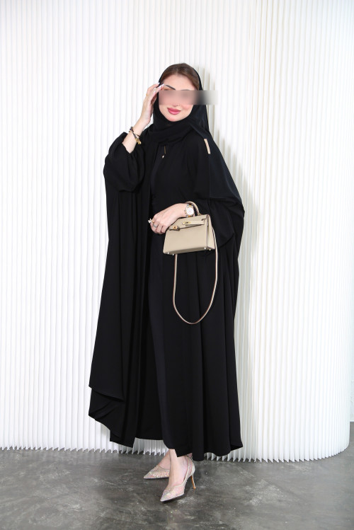 Wide practical abaya