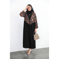 Black embellished abaya