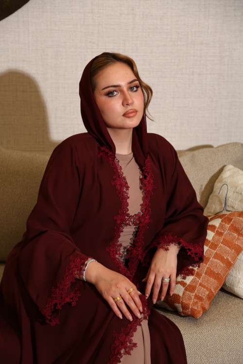 دانتيل- Maroon