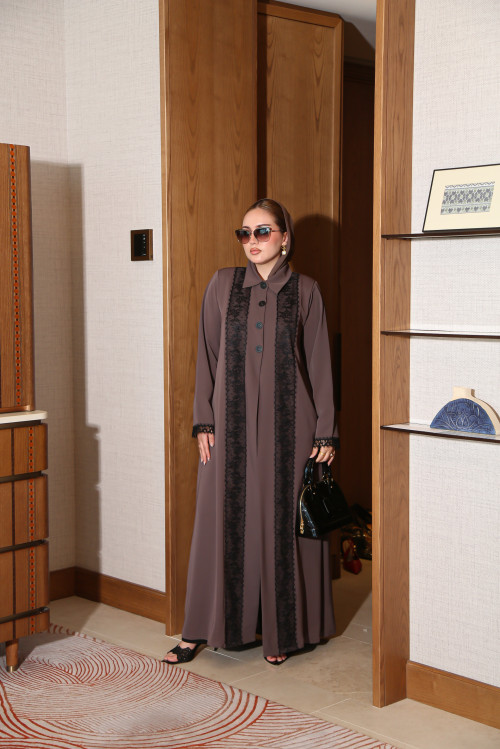 أنتيك موف — Antique Mauve