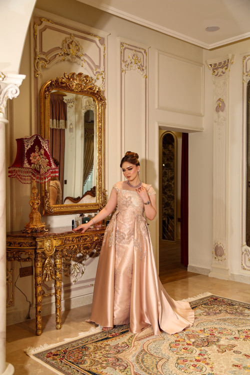 THE FRENCH GLAMOUR