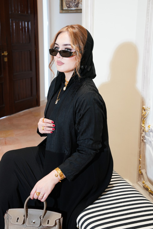 عباية جاكارد منقوشة - Jacquard Black 