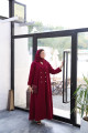 Practical abaya in burgundy