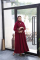 Practical abaya in burgundy