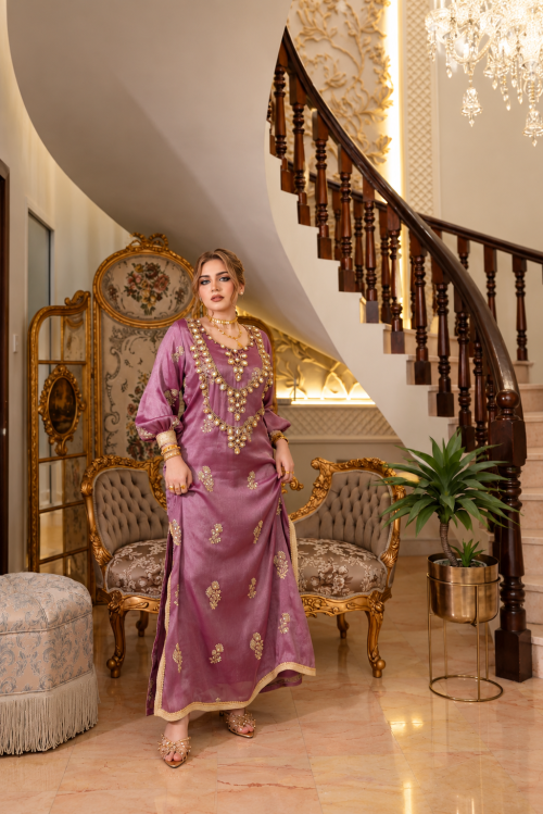 دراعة بعقود ذهبية – Royal Mauve