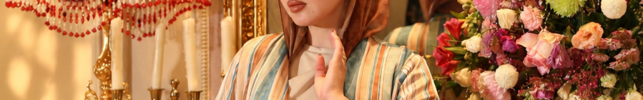 العبايات الملونة