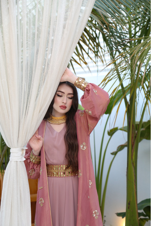 A luxurious rose bisht with golden sleeves