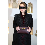 عباية فاخرة بالدانتيل الفرنسي