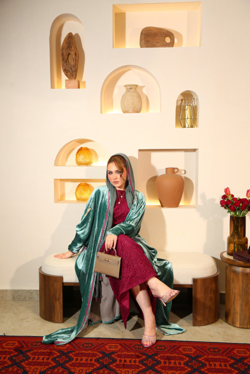 عباية المخمل التيفاني  — Burgundy Thread Embroidery