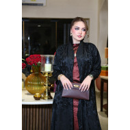 عباية جاكارد مخروزة يدويًا 