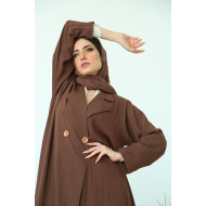 Abaya made of light, soft crepe in brown with wooden buttons