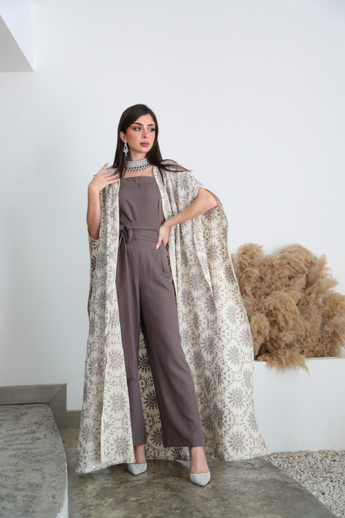 Gray bisht