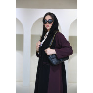 Practical abaya with a combination of black and burgundy