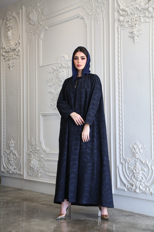 Black and navy blue patterned abaya