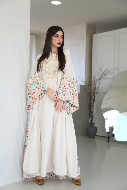 Linen bisht embroidered with flowers