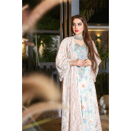 Tiffany mukhawar with beige bisht