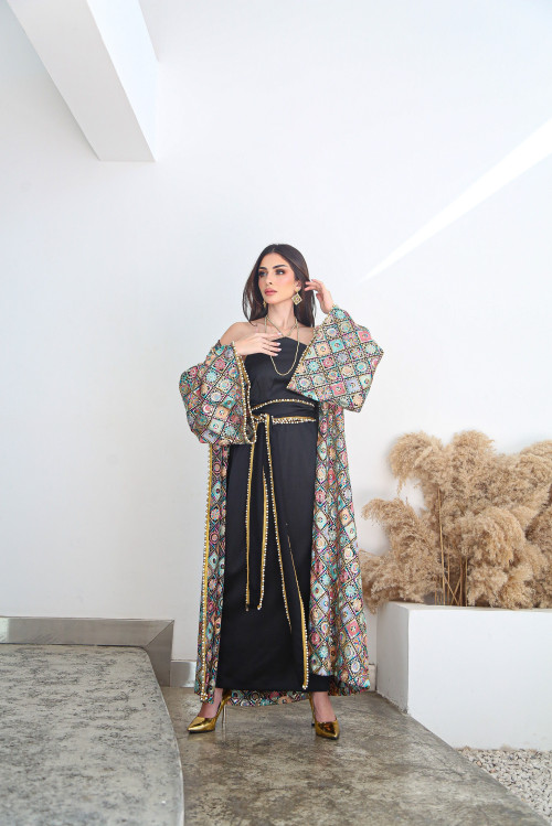 Black embroidered bisht