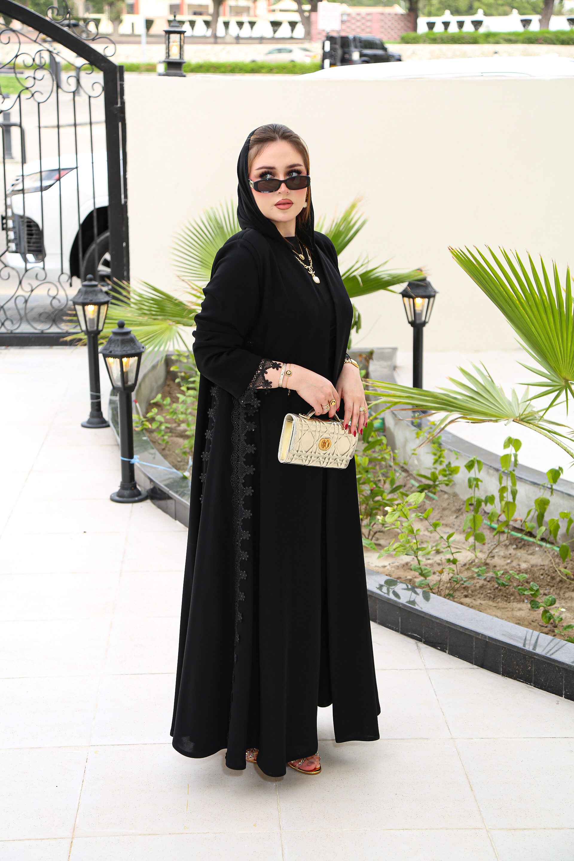 عباية فاخرة - كريستال شوارفسكي
